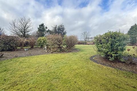 5 bedroom detached house for sale, Cwmsychpant, Nr Llanybydder