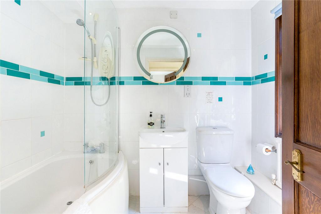 Upstairs Bathroom