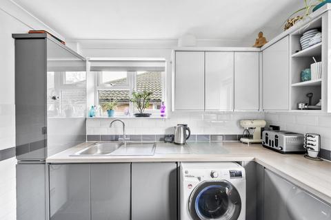 2 bedroom maisonette for sale, Vernon Crescent, Barnet