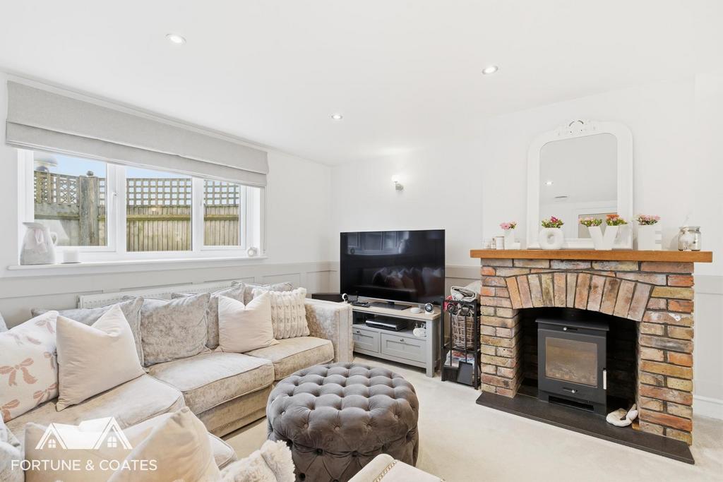 Horse Cross Cottage 17.jpg
