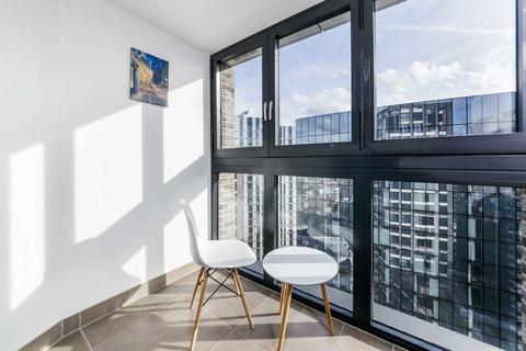 undefined, New Drum Street, London E1