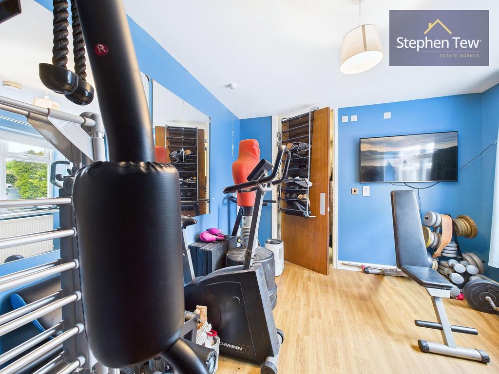 Gym/Bedroom 5