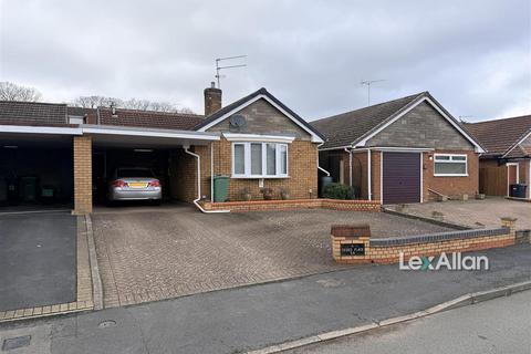 2 bedroom detached bungalow for sale, Wildacres, Stourbridge