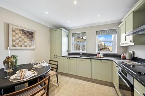 2 bedroom apartment for sale, Onslow Gardens, London SW7