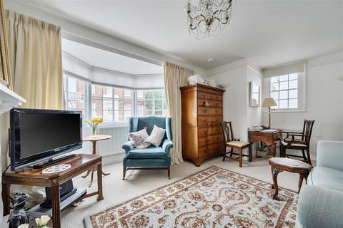 3 bedroom house for sale, High Street, Haslemere