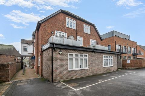 1 bedroom apartment for sale, Pynnacles Close, Stanmore, Middlesex