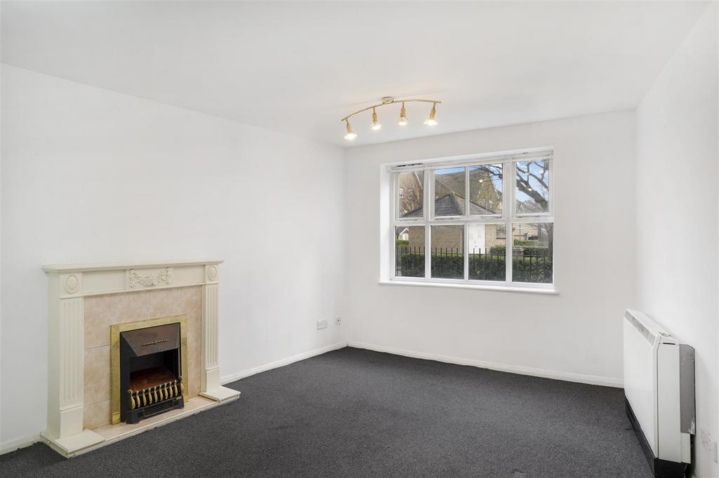 147 Chamberlayne Avenue - p YXVex Wv ZZj4nab7 ISc E.jpg