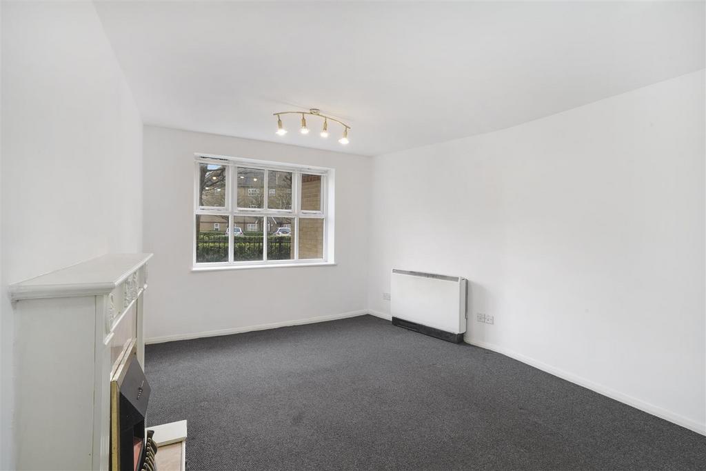 147 Chamberlayne Avenue - RNg E8qg Gx Thmm Hp DBia B.jpg