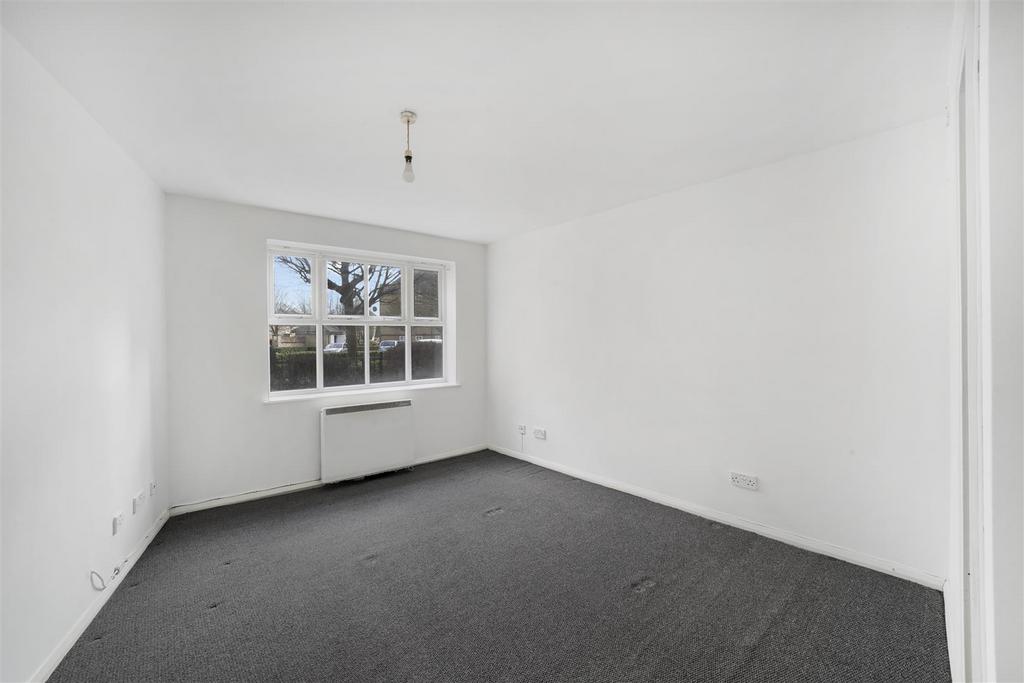147 Chamberlayne Avenue - Wzr UVy Rgm EORHj3 Myq Sy.jpg