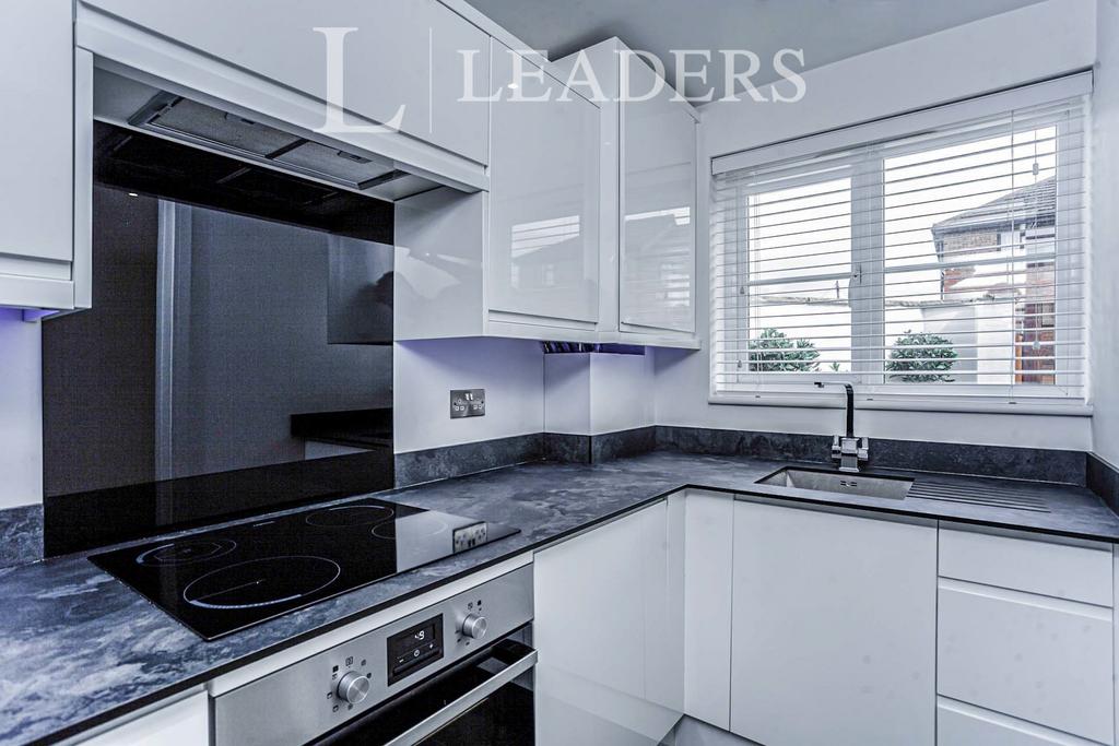 Kitchen 1