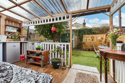 3 bedroom ground floor flat for sale, Norfolk Road, Cliftonville, Margate, Kent