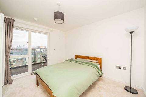 1 bedroom flat for sale, Boyson Road, London SE17