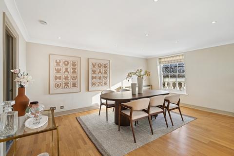 2 bedroom apartment for sale, Onslow Gardens, London, SW7
