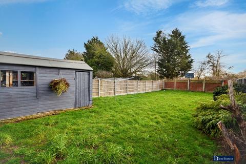 4 bedroom semi-detached house for sale, Squirrels Heath Road, Harold Wood, Romford, RM3