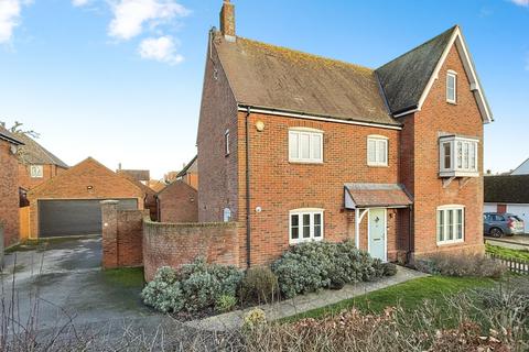 6 bedroom detached house for sale, Barnard Mews, Amesbury, SP4 7FJ