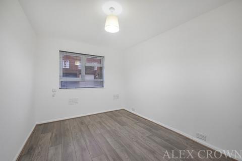 2 bedroom flat to rent, Ponder Street, Caledonian Road & Barnsbury
