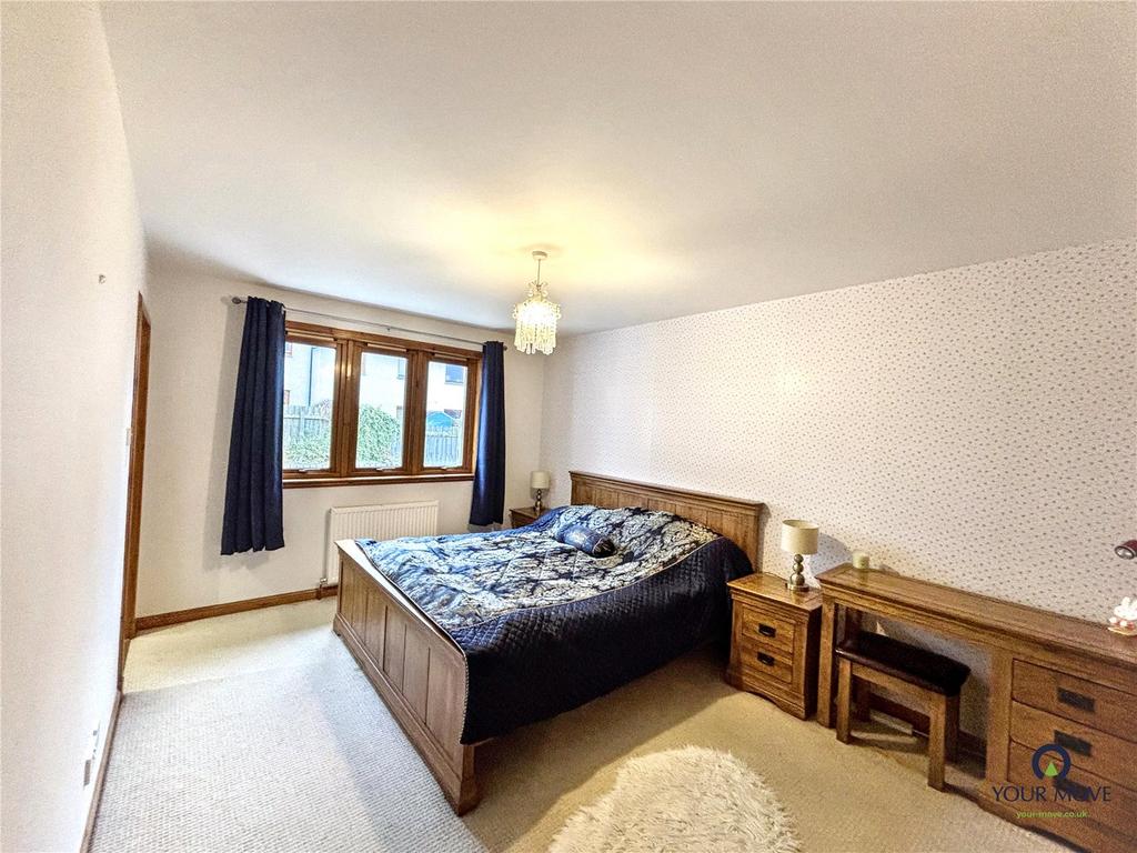 Principal Bedroom
