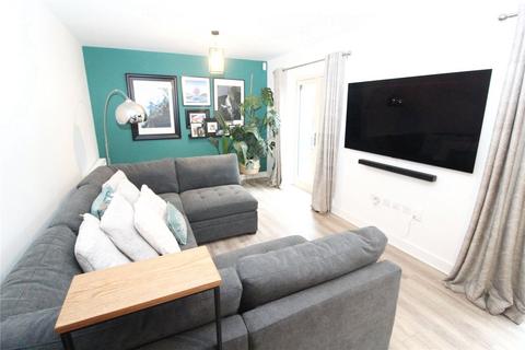 4 bedroom detached house for sale, Pansy Court, Leeds LS14