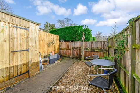 2 bedroom terraced house for sale, Lower Road, Loughton IG10