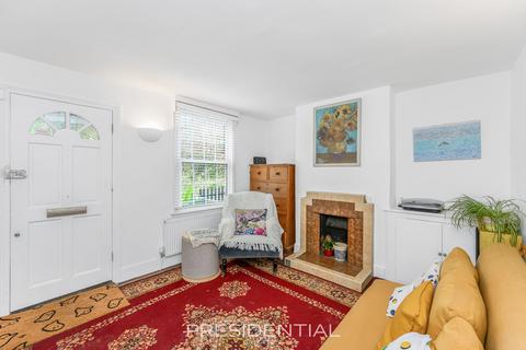 2 bedroom terraced house for sale, Lower Road, Loughton IG10