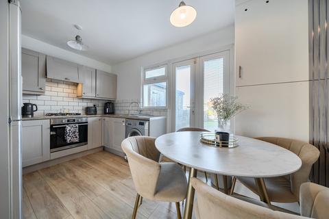 2 bedroom terraced house for sale, Palm Avenue, Sidcup