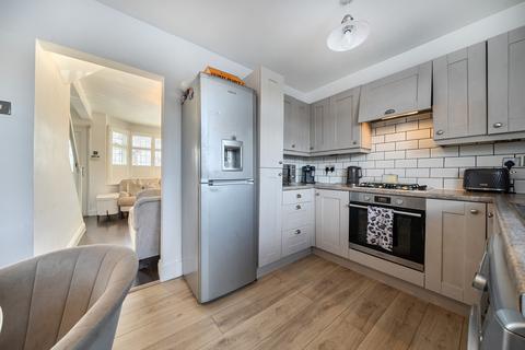 2 bedroom terraced house for sale, Palm Avenue, Sidcup