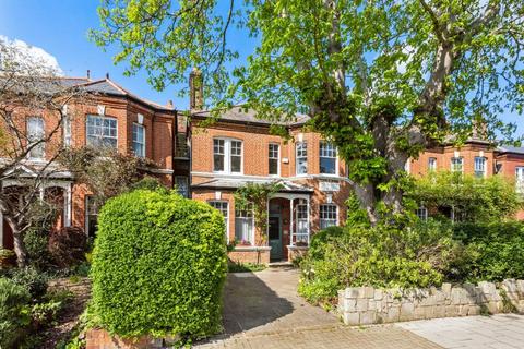 undefined, Chestnut Road, London SE27