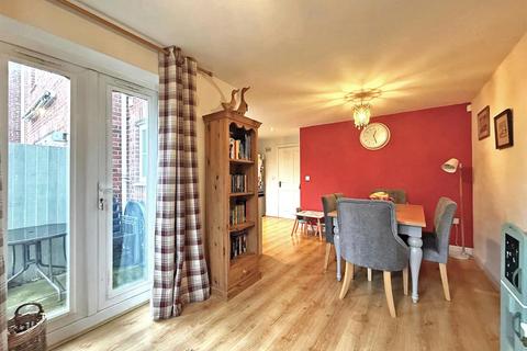 undefined, Mayfield Close, Battlefield, Shrewsbury