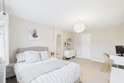 3 bedroom semi-detached house for sale, Cape Close, Colchester