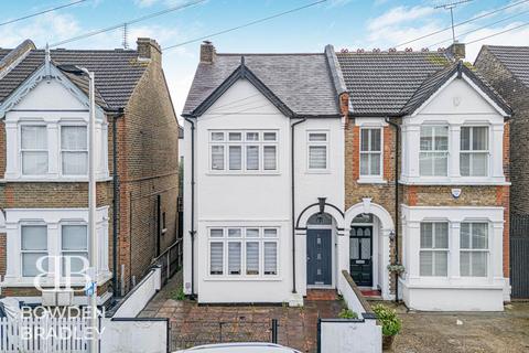 undefined, Malmesbury Road, South Woodford, E18