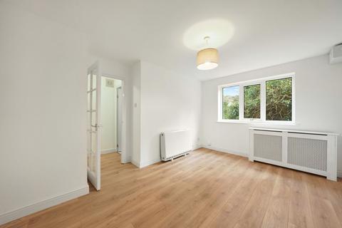 1 bedroom flat for sale, Waddington Close, Burleigh Road, Enfield