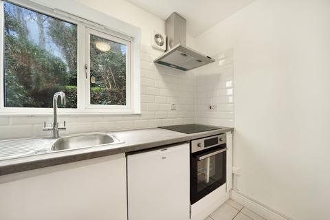 1 bedroom flat for sale, Waddington Close, Burleigh Road, Enfield