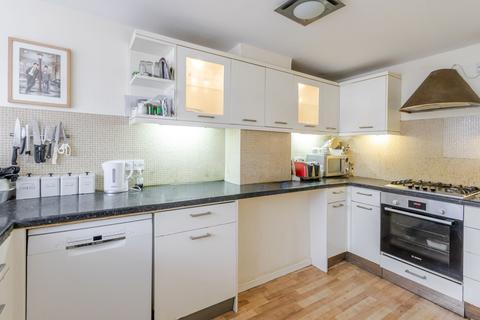 2 bedroom flat for sale, Goral Mead, Rickmansworth WD3