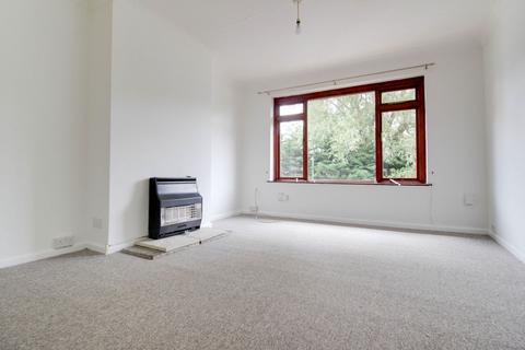 2 bedroom flat to rent, St. John Road, Swindon SN4