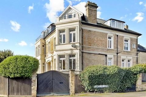 undefined, Bycullah Road, Enfield