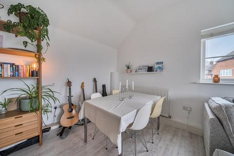 1 bedroom maisonette for sale, Froli Court, Upper Froyle, Alton, Hampshire, GU34
