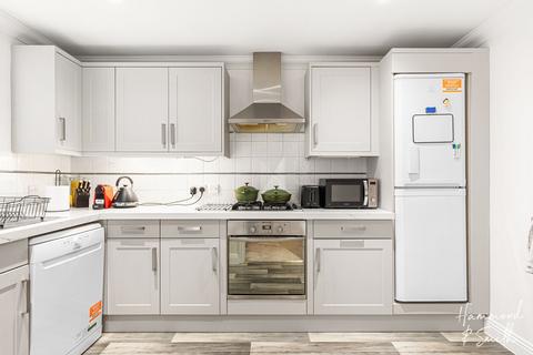 3 bedroom apartment for sale, Crows Road, Epping CM16