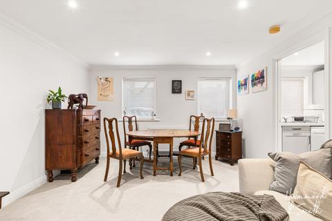 3 bedroom apartment for sale, Crows Road, Epping CM16