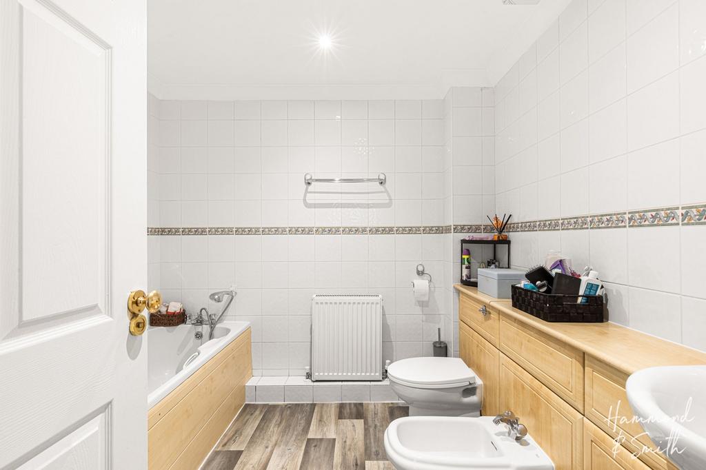 Ensuite Bathroom