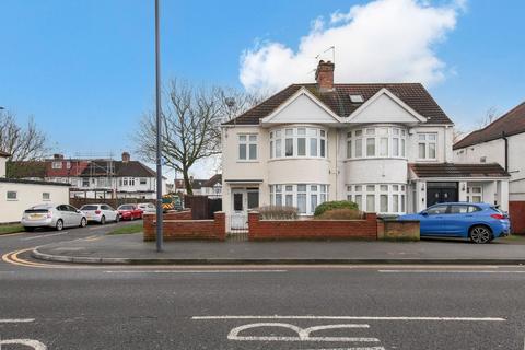 1 bedroom flat for sale, Headstone Gardens, Harrow HA2