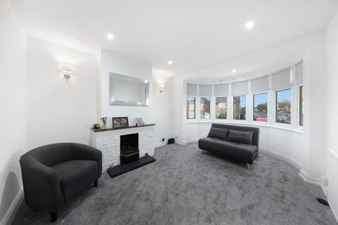 1 bedroom flat for sale, Headstone Gardens, Harrow HA2
