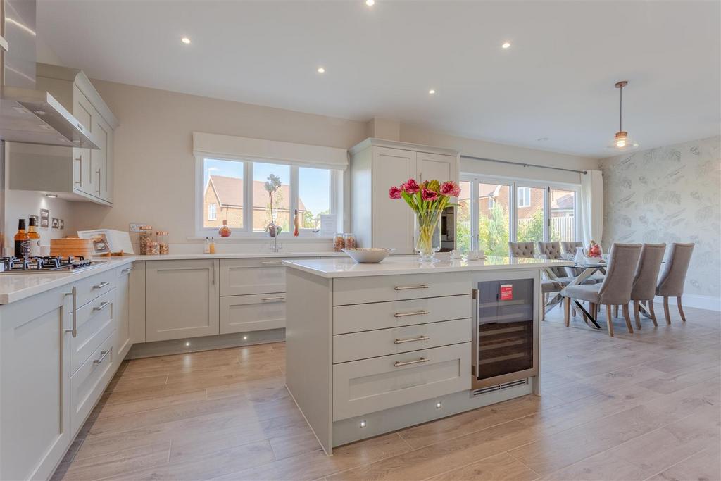 Kitchen/Family