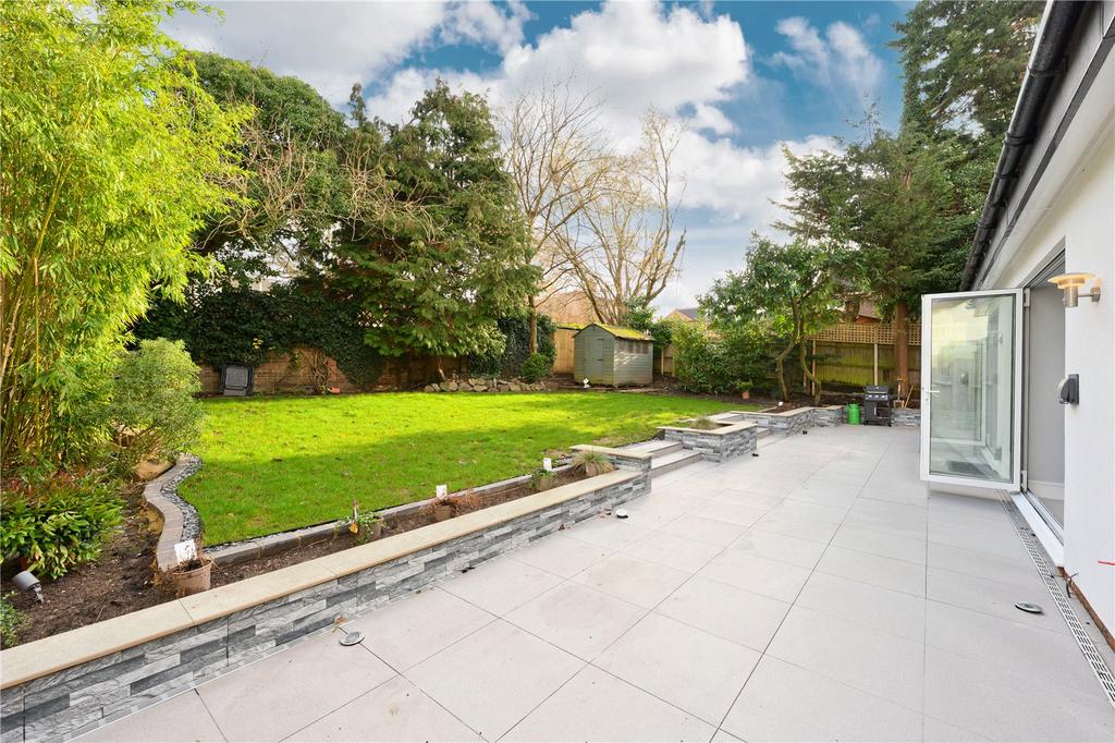 Rear Aspect Garden