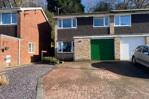 undefined, Ingle Glen, Dibden Purlieu, Southampton, Hampshire, SO45