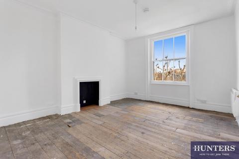 2 bedroom flat for sale, Warrington Crescent, Little Venice, London, W9