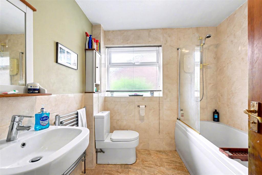 Bathroom.jpeg