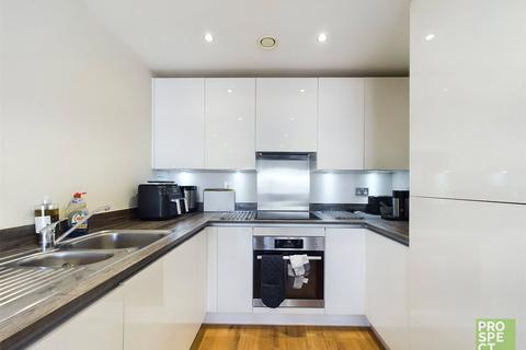 1 bedroom apartment for sale, Webster Close, Bracknell, Berkshire, RG12