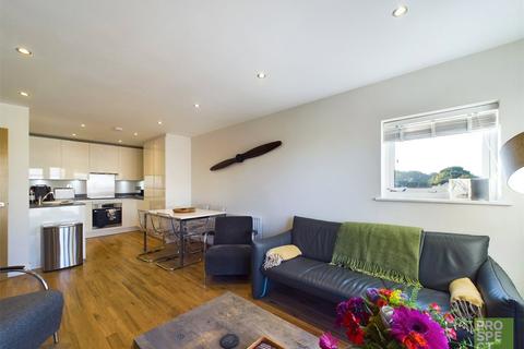 1 bedroom apartment for sale, Webster Close, Bracknell, Berkshire, RG12