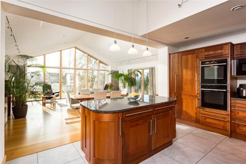 4 bedroom detached house for sale, Willow Grove, York, North Yorkshire, YO31