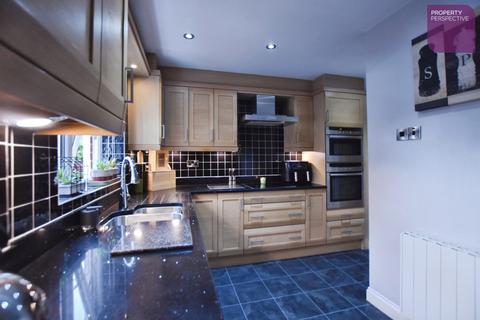 3 bedroom detached house for sale, Brinksworth Close, Breightmet, Bolton, BL2 6AF